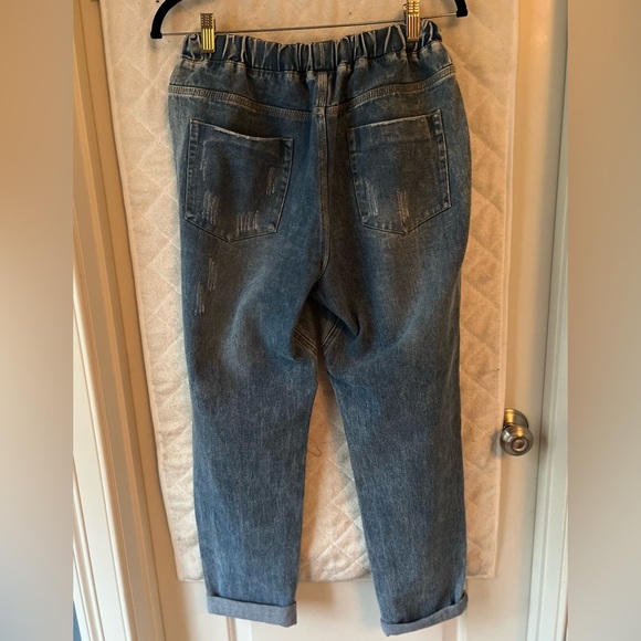Distressed drawstring denim- on trend - Picture 4 of 5